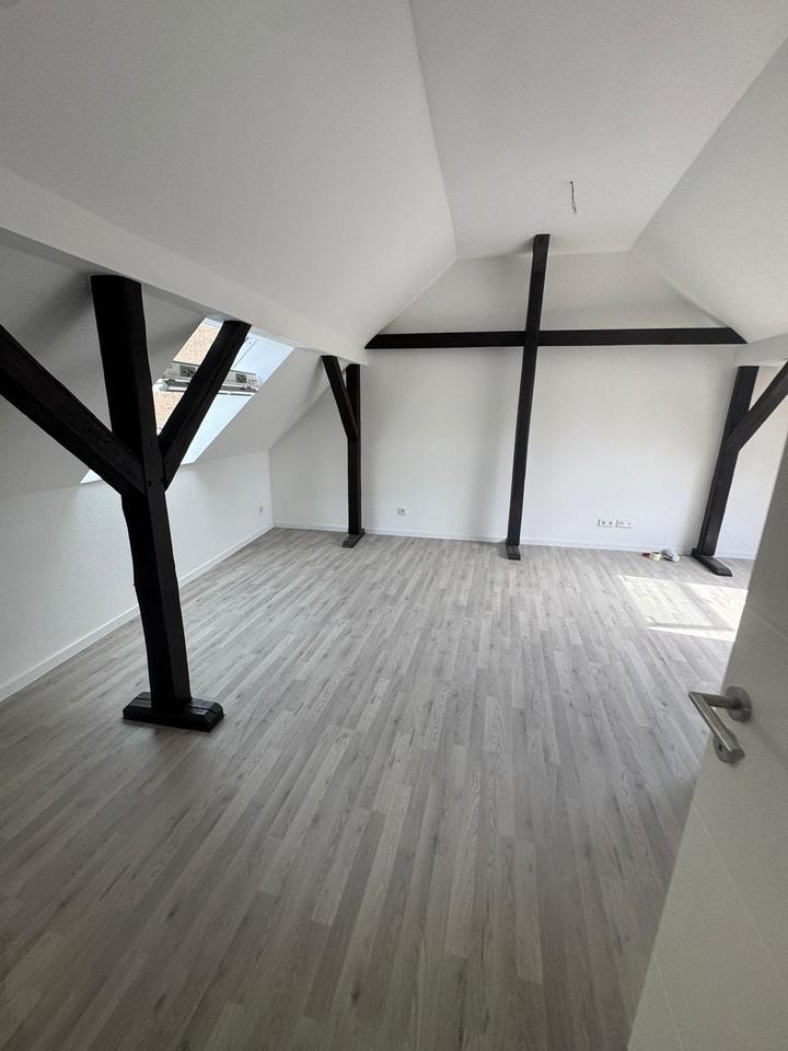Thumbnail-Kernsanierte Dachgeschosswohnung in zentraler Lage von Bochum