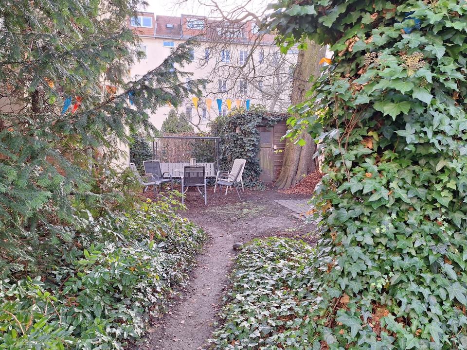 Thumbnail-Beautiful, spacious Room with garden