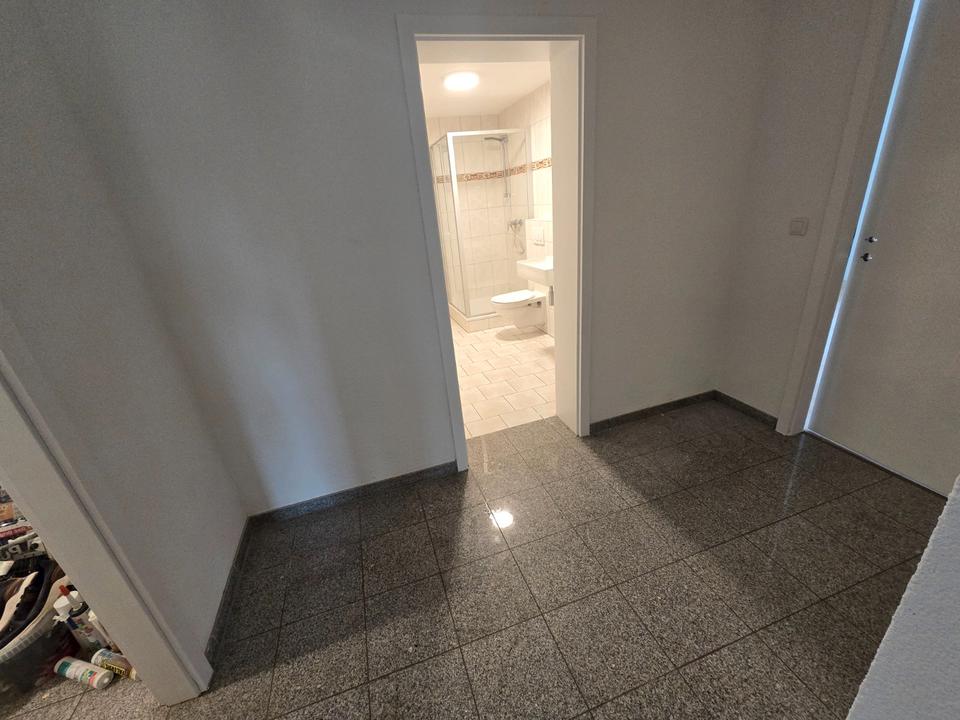 Thumbnail-Renovierte Gartenwohnung mit Terrasse & Stellplatz