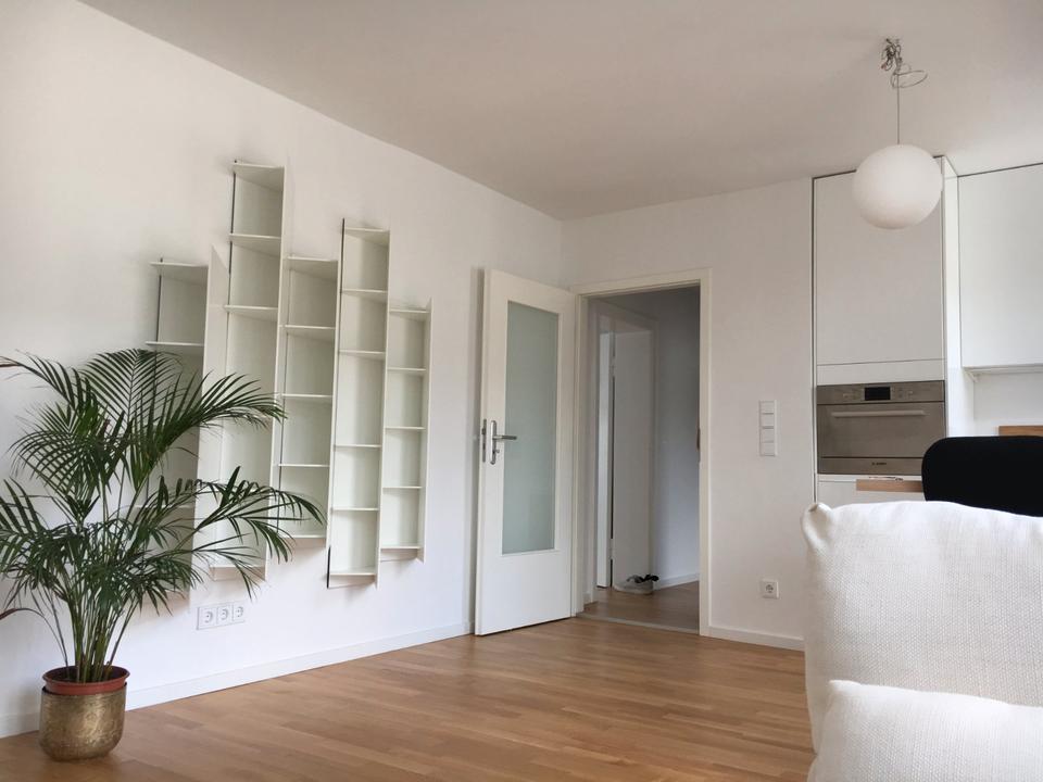 Thumbnail-Vermiete ~ 60m2 (1,5 Zimmer, Dachterrasse), Lehel, Ablöse €8,9T