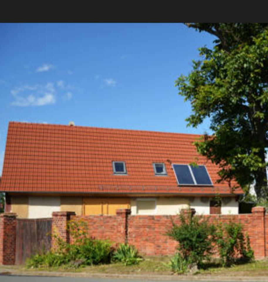 Thumbnail-Freistehendes Einfamilienhaus mit großem Grundstück in Nohra