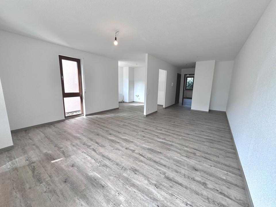 Thumbnail-2-Zimmer-Wohnglück in Seenähe - Erstbezug nach Modernisierung!