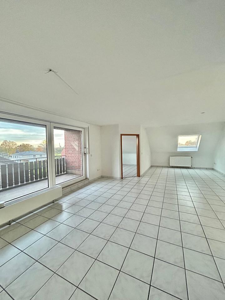 Thumbnail-Große 3 Zimmer DG-Wohnung auf zwei Etagen mit Balkon in Haltern am See zu vermieten