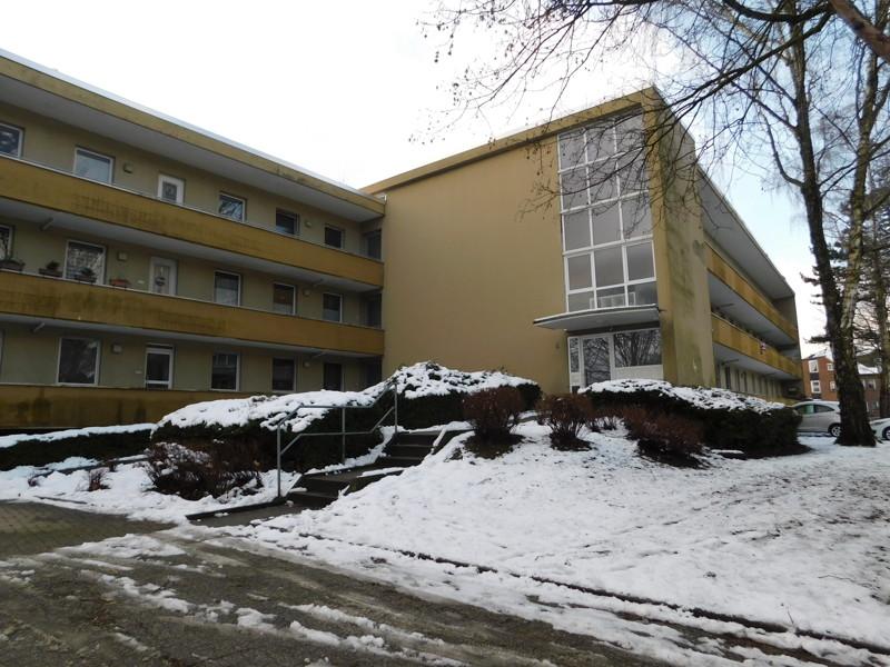 Thumbnail-Im Erdgeschoss großzügige Wohnung mit drei Zimmern und Balkon!