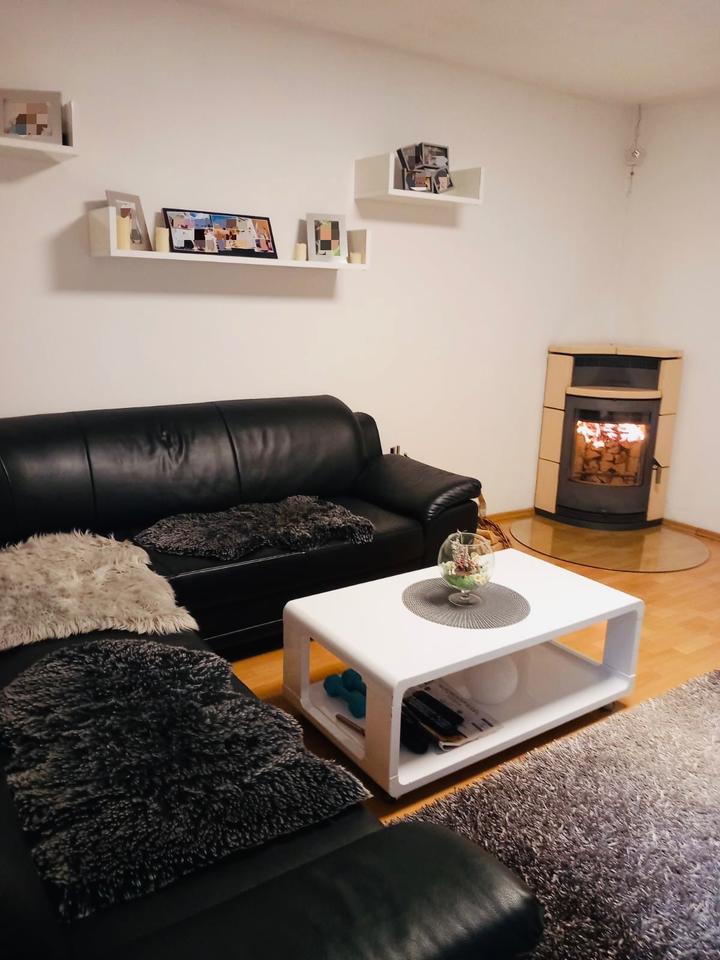 Thumbnail-3-Zimmer-Wohnung (EG) mit Kamin und Gartenzugang - Holenbrunn