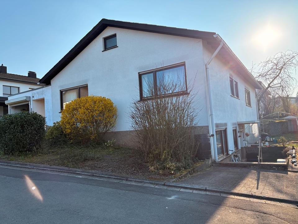 Thumbnail-Einfamilienhaus mit Einliegerwohnung