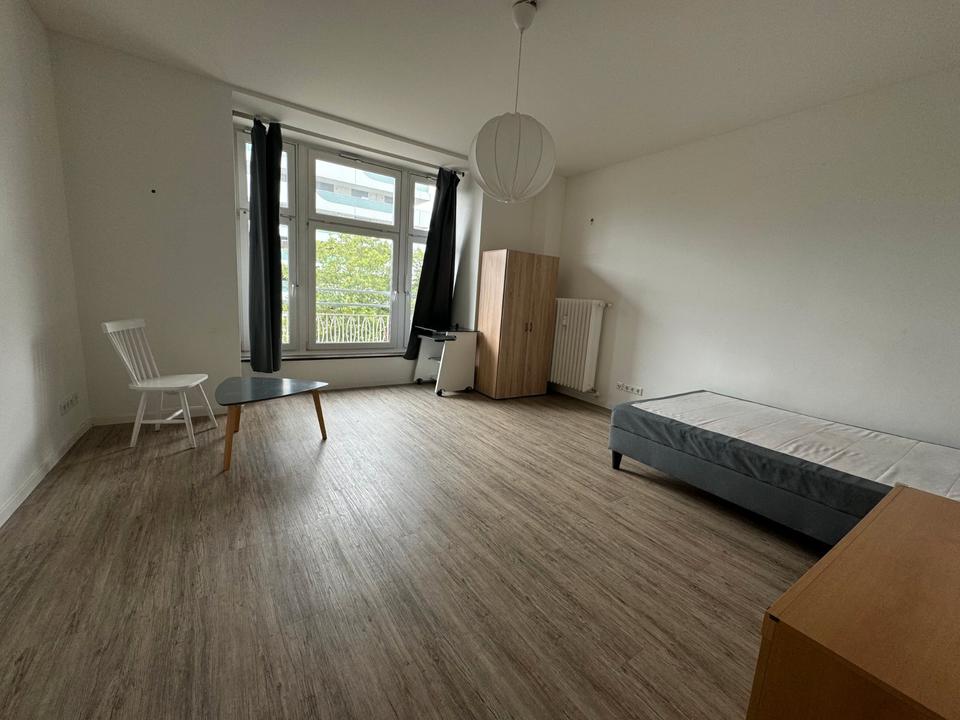Thumbnail-Wohnung zur Untervermietung in der Dresdner Innenstadt