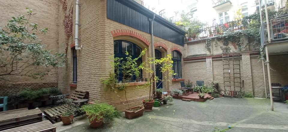 Thumbnail-Extravagantes Hinterhaus Altbau 2 Zimmer Wiesbaden Rheinauviertel