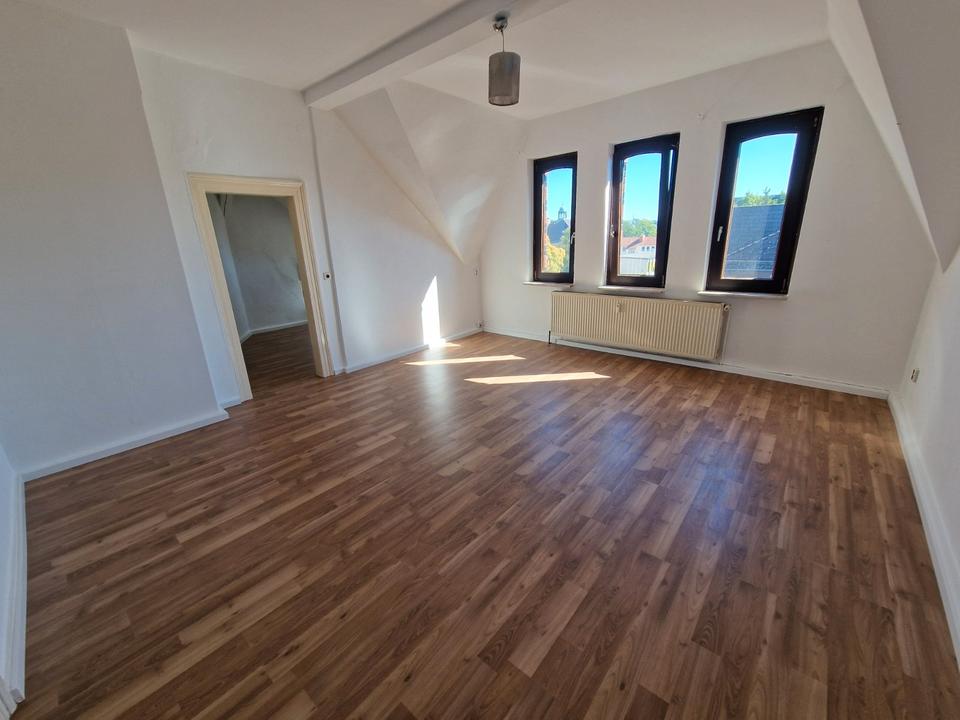 Thumbnail-5 ZKB Dachgeschosswohnung zentrale Lage Bad Hersfeld Sofort bezugsfrei !