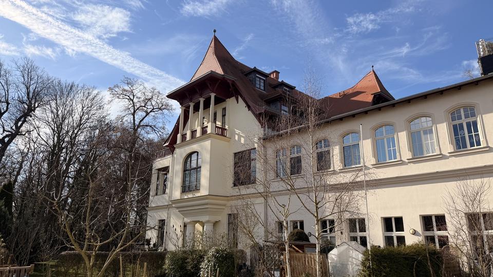 Thumbnail-Exklusive 4-Zimmer-Maisonette - große Terrasse + EBK+Kamin+Carport im Limburgerpark in 04279 Leipzig