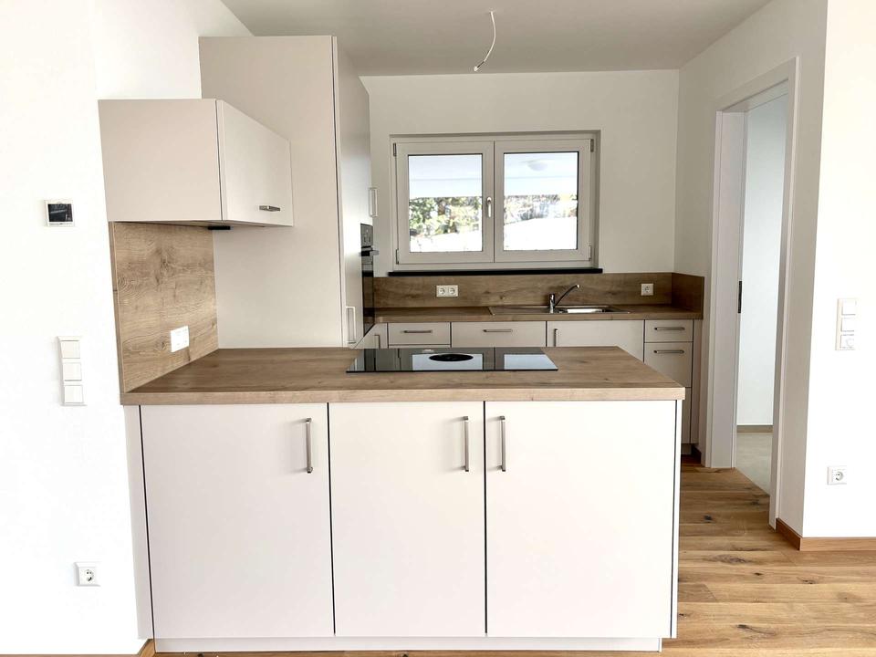 Thumbnail-2,5-Zimmer-Neubauwohnung mit Etagen-Alleinlage und 30 m² Terrasse