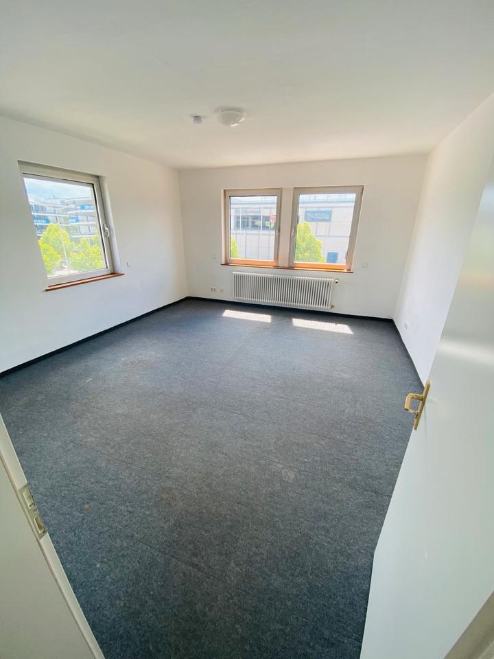 Thumbnail-Hausmeister 2,5 Zimmer Wohnung inkl. Südbalkon zu vermieten