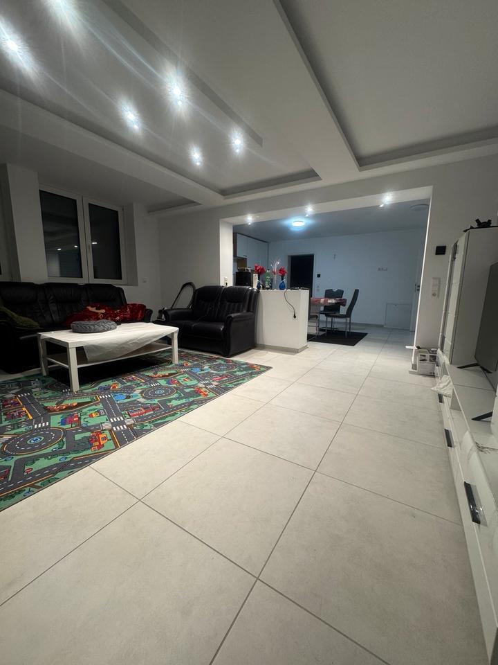 Thumbnail-Moderne 4 - Zimmer Wohnung in Weinsberg