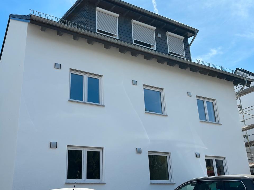 Thumbnail-Erstbezug in Wetzlar-Dutenhofen 3 ZKB 2 Wohnungen EG und OG