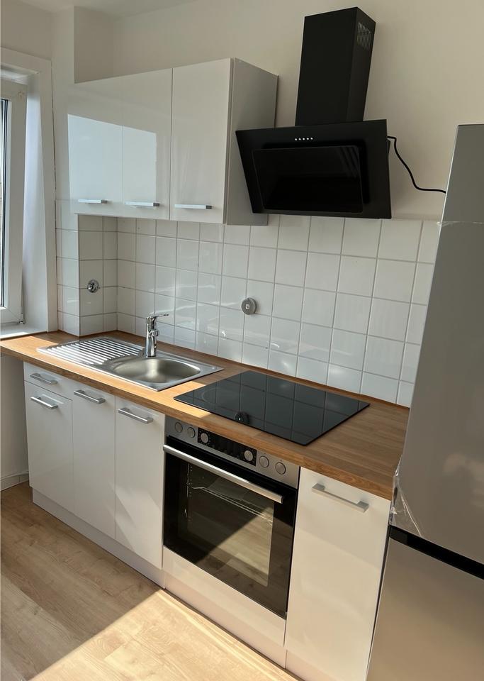 Thumbnail-Modernisierte 1,5Zimmer Wohnung mit Einbauküche und Balkon