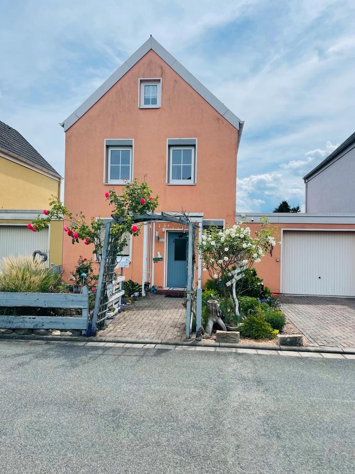 Thumbnail-Gepflegtes Einfamilienhaus in ruhiger Wohnlage
