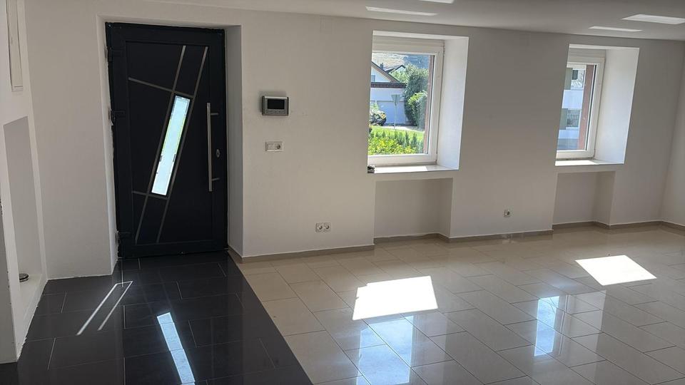 Thumbnail-3 Zimmer Wohnung zum Vermieten