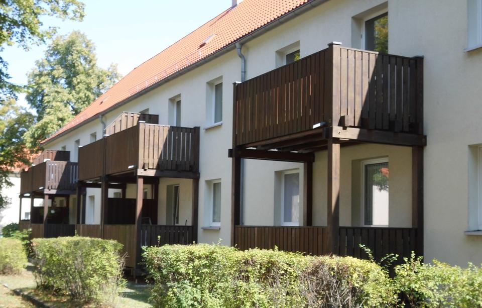 Thumbnail-Lauta! Helle 3 Raum Wohnung mit Balkon im 1. OG zu vermieten! Kleiner eigener Garten möglich!