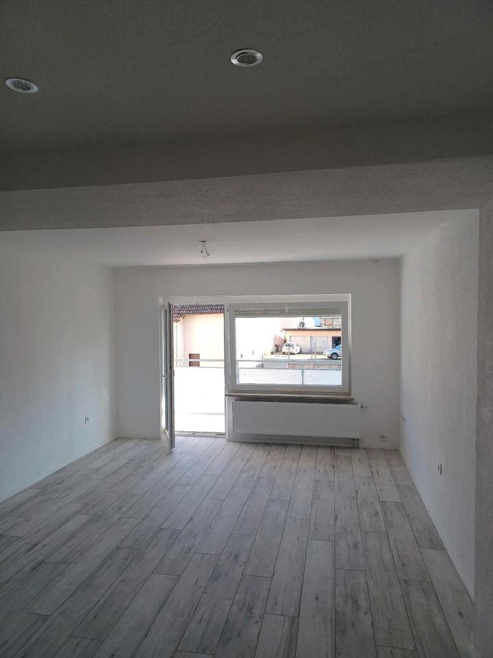 Thumbnail-4 Zimmer Wohnung