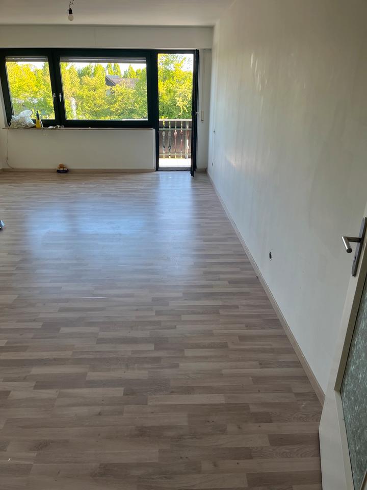 Thumbnail-Moderne 3 Zimmer Whg+Balkon+Stellplatz in 31275 Lehrte zu verm!