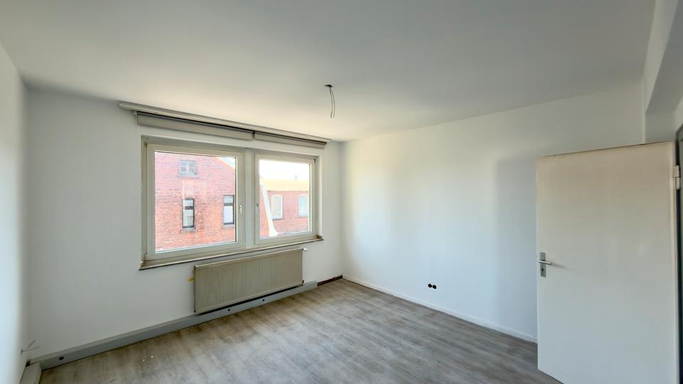 Thumbnail-Helle Modernisierte 2 Zimmer Wohnungen inkl. Küche im Mietpreis