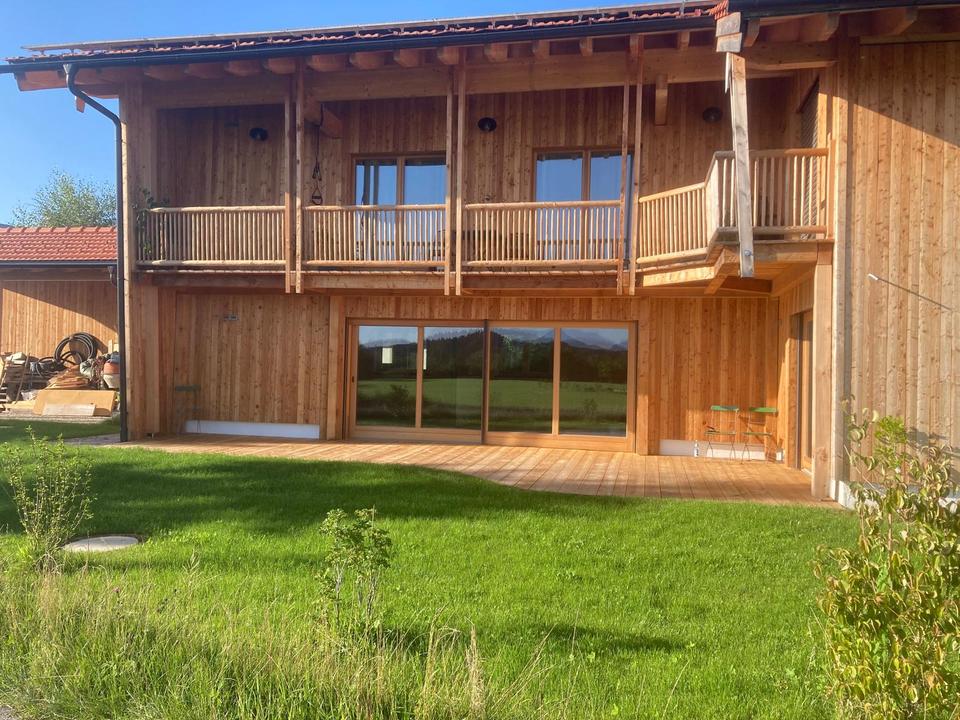 Thumbnail-Hochwertige 2 Zimmer Gartenwohnung Holzhaus m. Bergblick