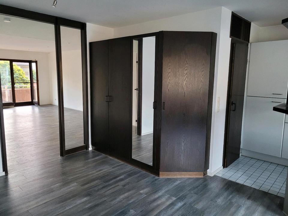 Thumbnail-Flein : 3 Zimmer-Wohnung 109 qm in ruhiger Lage