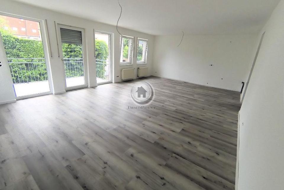 Thumbnail-!!! ImmoPoint !!! 2. BEZUG nach SANIERUNG - 40 m² Wohnzimmer - 9 m² SÜD-BALKON (IP 3 MD 90 - 1.OGL)