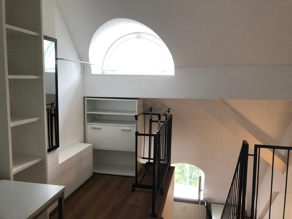 Thumbnail-Studentenwohnung, 1,5 Zi; Maisonette; über den Dächern