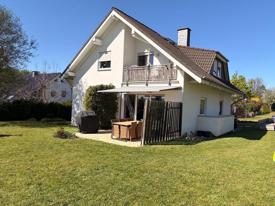 Thumbnail-3 ZKB mit Balkon, EBK, Keller, Gartenmitbenutzung, Stellplatz