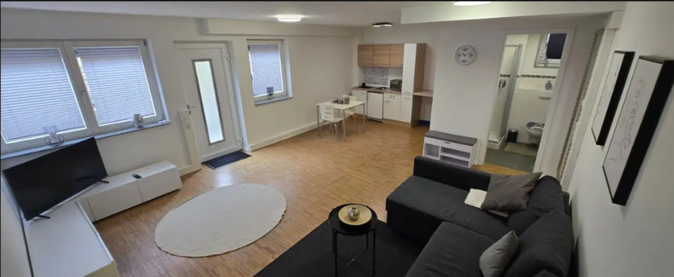 Thumbnail-2-Zimmer-Wohnung mit Terrasse in Top-Lage (Möbliert und Inkl. NK)