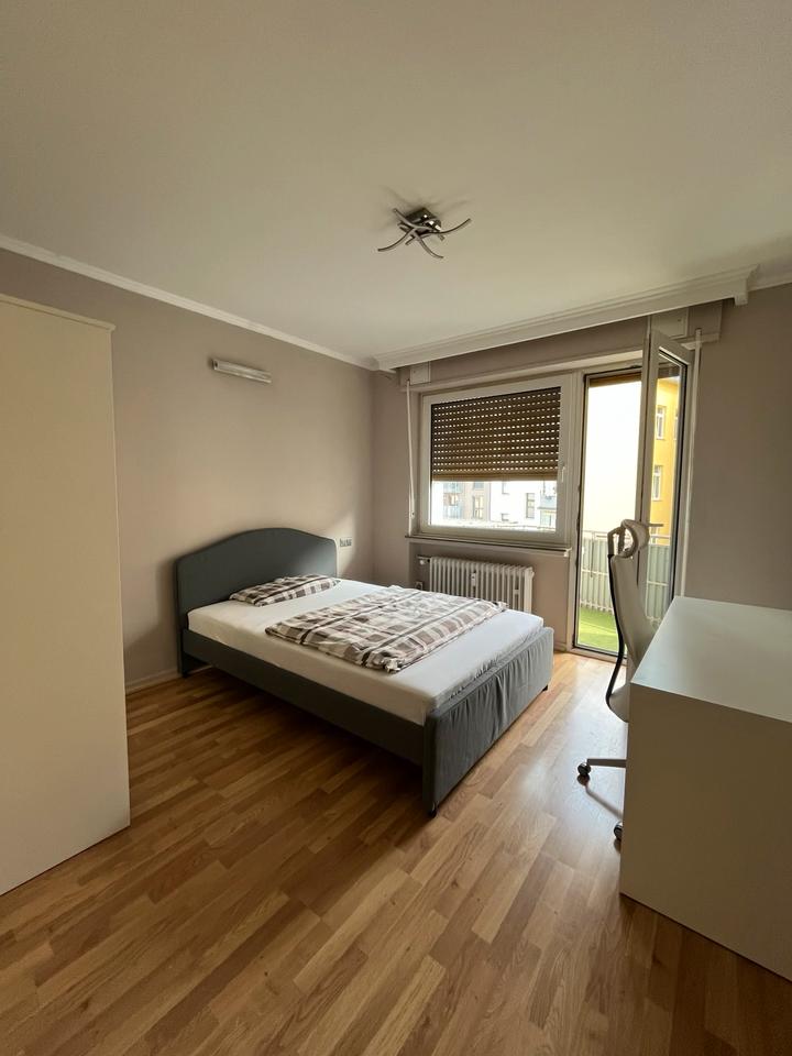 Thumbnail-1 WG-Zimmer mit Balkon Altstadt Koblenz möbeliert