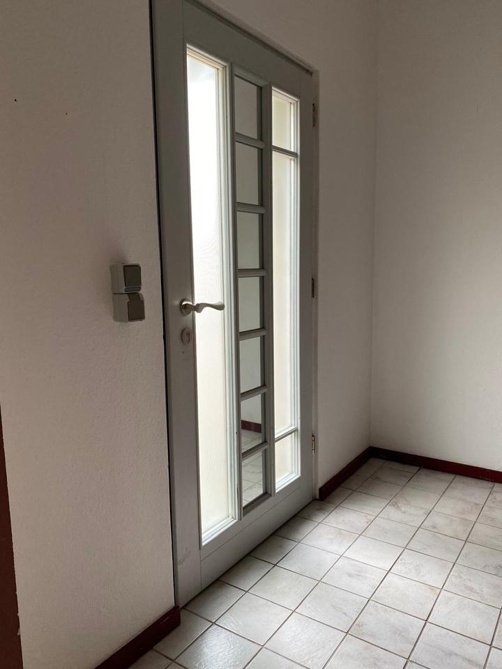 Thumbnail-Attraktive 5 Zimmerwohnung mit separaten Eingang in Burgdamm