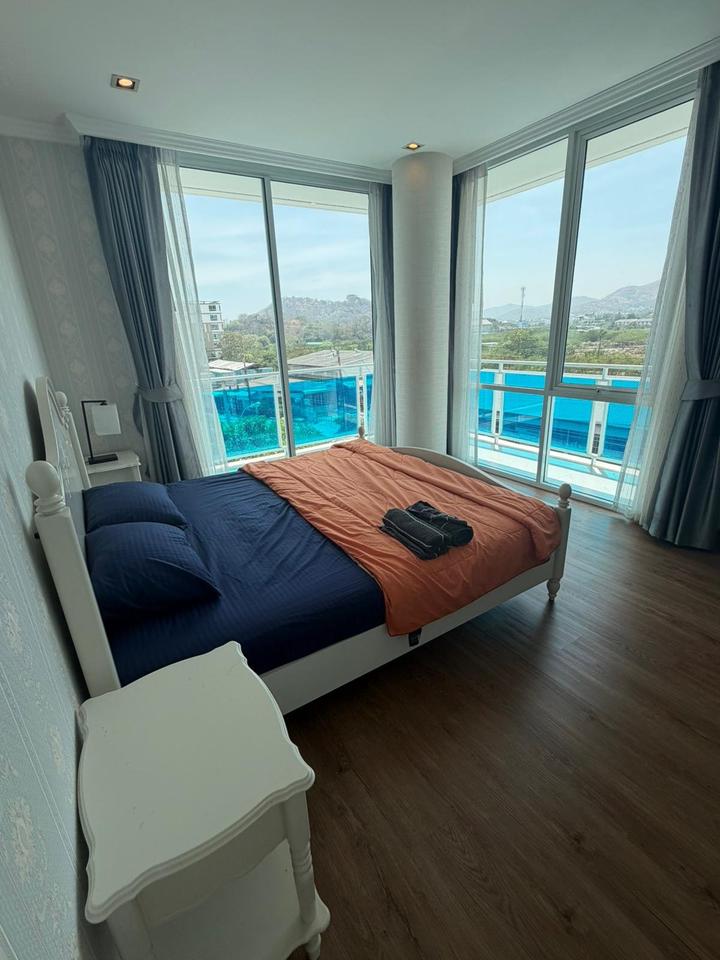 Thumbnail-Großzügiges Eck-Condo mit Balkon und Bergblick - Hua HinThailand