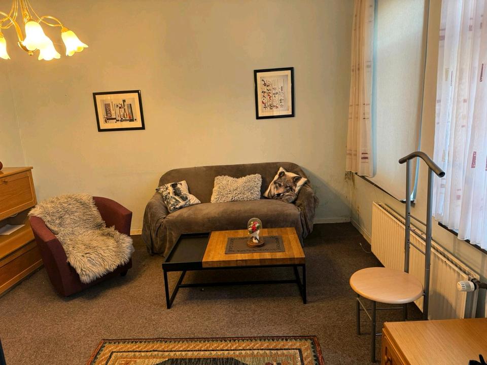 Thumbnail-50qm Wohnung 2ZKB Lortzingstraße Bad Pyrmont vollmöbliert