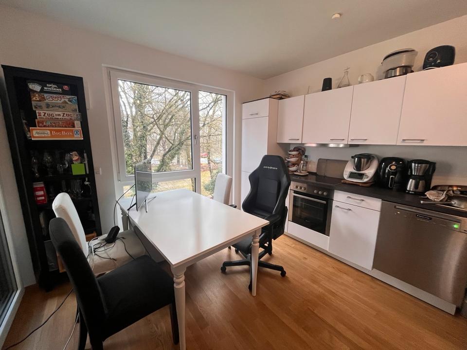 Thumbnail-Helle 2-Zimmer-Wohnung mit Balkon in Sendling | ab JuliAugust