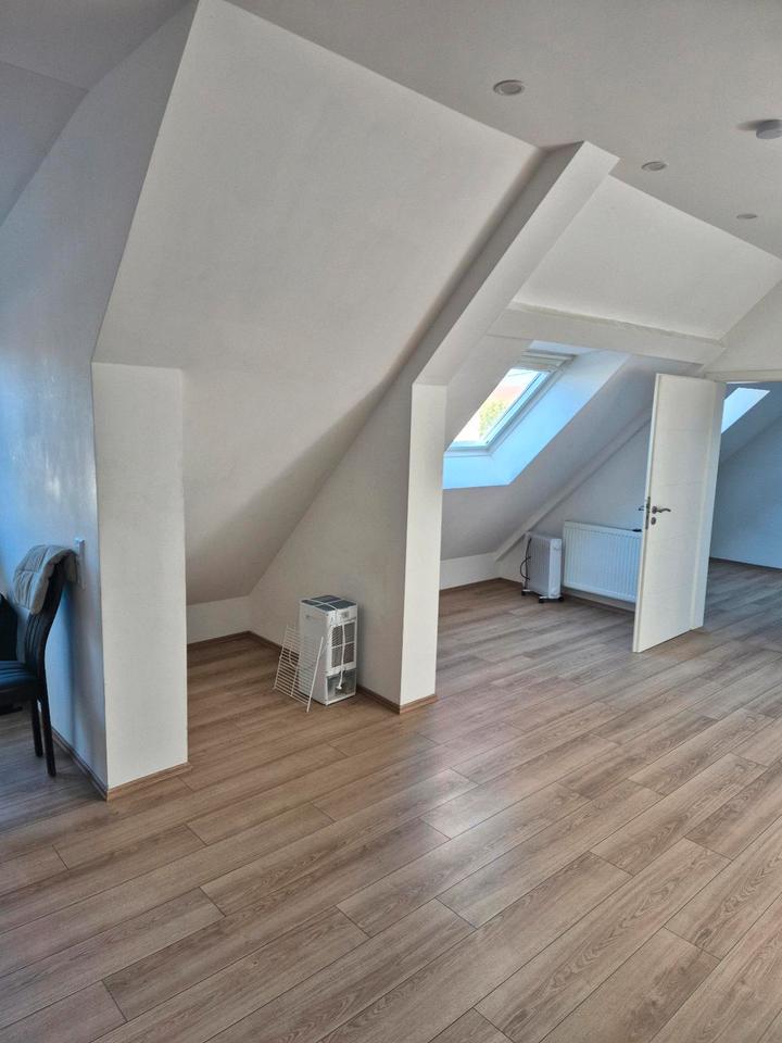 Thumbnail-2 Zimmer Dachgeschosswohnung