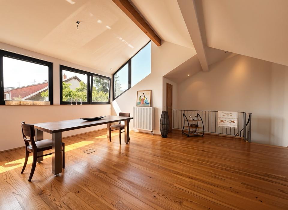 Thumbnail-Schöne helle frisch renovierte Maisonette-Wohnung