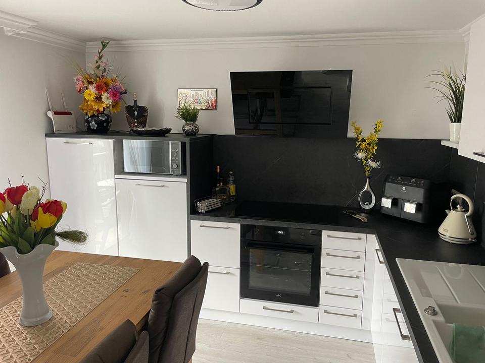 Thumbnail-3 Raumappartement mit Balkon in zentraler Lage