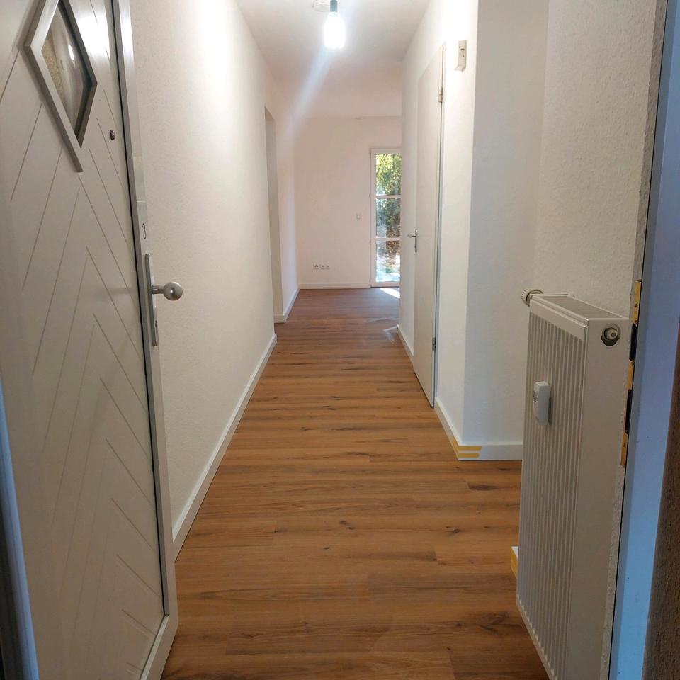 Thumbnail-3 Raum Wohnung mit EBK im EG mit Terrasse oder 1.OG mit Balkon