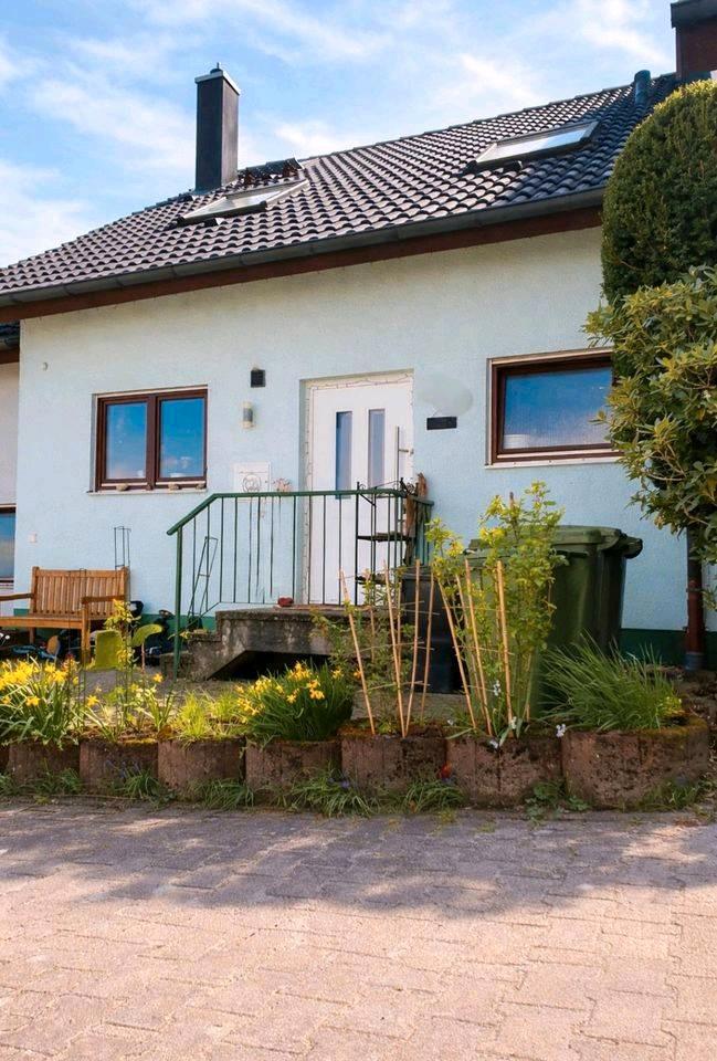 Thumbnail-Modernisiertes Reihenmittelhaus in Öhringen-West – Top Anbindung