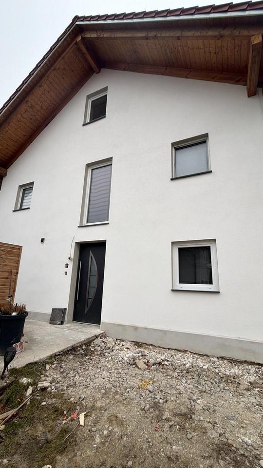 Thumbnail-Einfamilienhaus in Karpfham