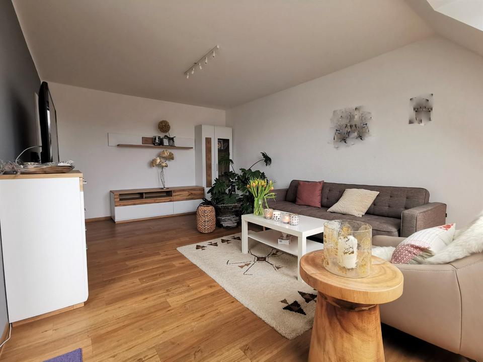 Thumbnail-2-Zimmer Maisonette Wohnung mit Loggia, Küche, Keller, Stellplatz
