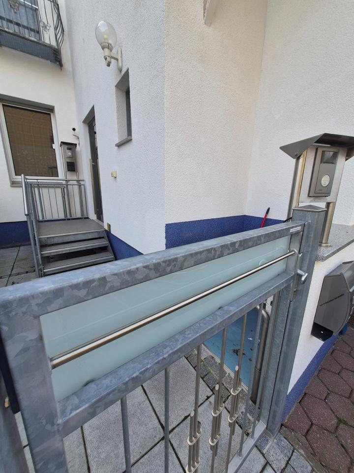 Thumbnail-moderne 2 Zi. Wohnung mit vollwertiger Wohnküche