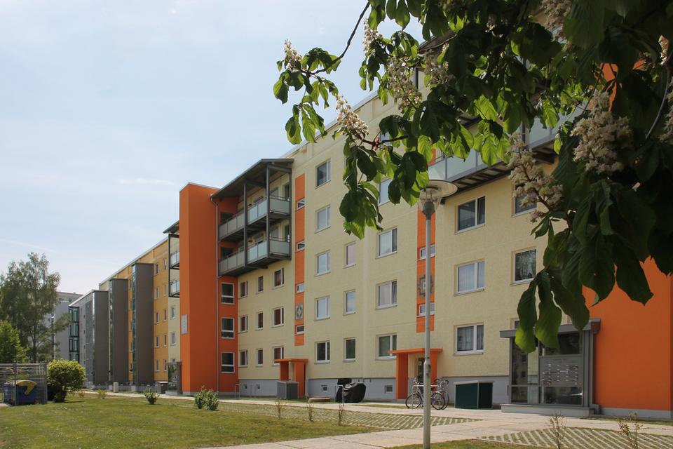 Thumbnail-Sanierte 2-Raum-Wohnung mit Dusche und Balkon in ruhiger Lage