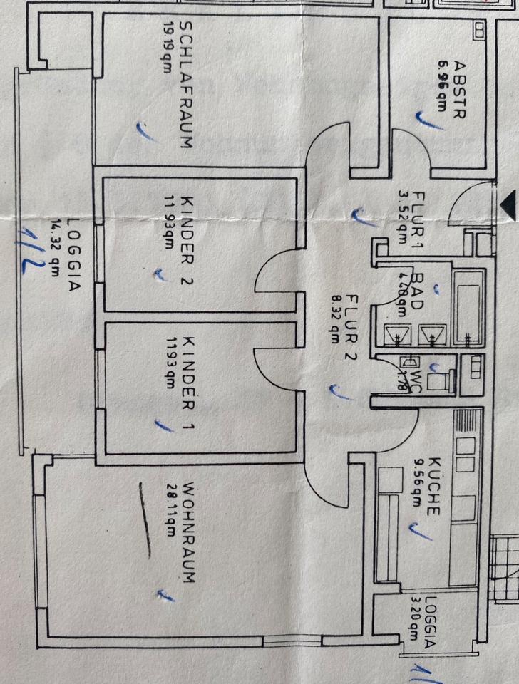 Thumbnail-72766 RT: 4-Zi.-Whg. Mit 2 Balkonen - 110m², 9. OG, + TG-Box,
