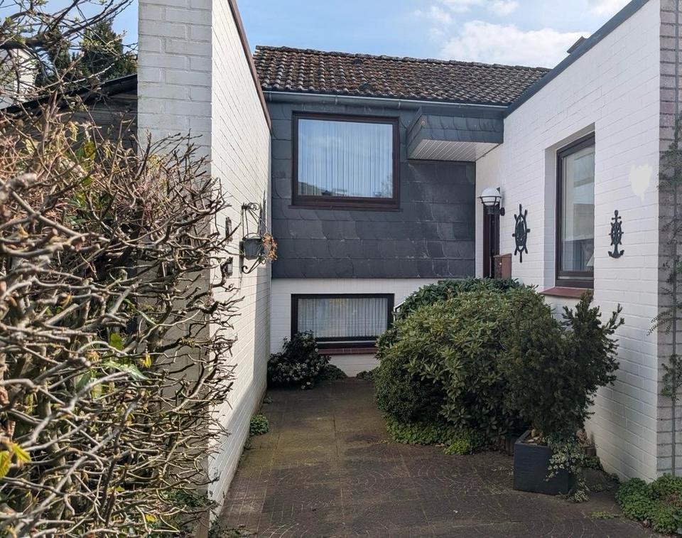 Thumbnail-Gepfl. Einfamilienhaus, ruhige Lage, Buxtehude-Süd, freier Blick