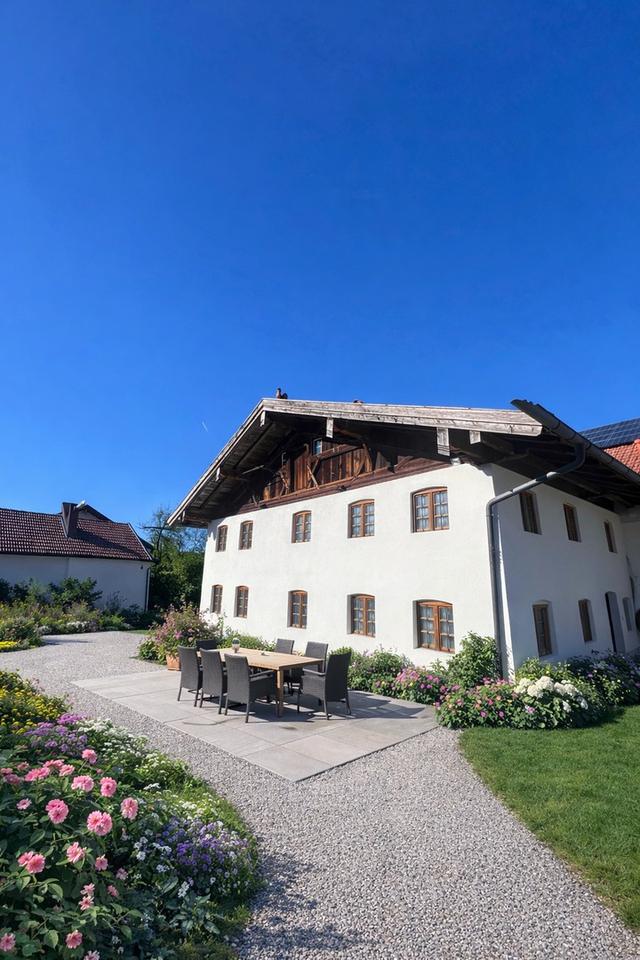 Thumbnail-Einzigartiges Bauernhaus 1482 – Luxus-Sanierung & Erstbezug