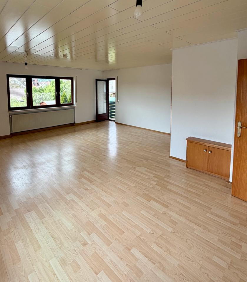 Thumbnail-Wohnung 4 ZKB 102qm mit Balkon in zentraler Lage Bebra