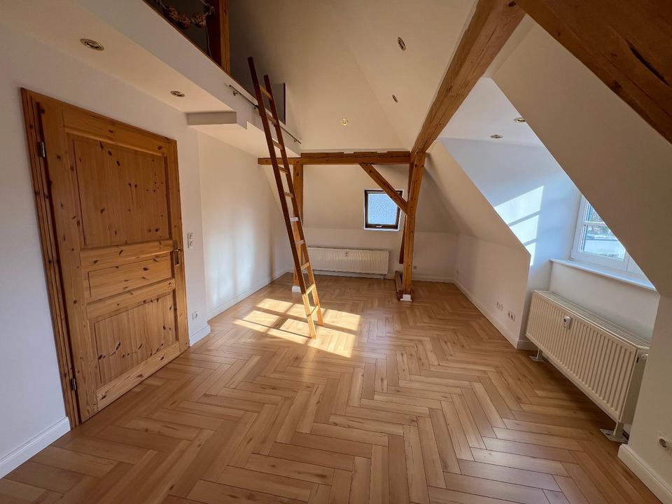 Thumbnail-Sehr schöne Einliegerwohnung für Single mit Blick ins Grüne.